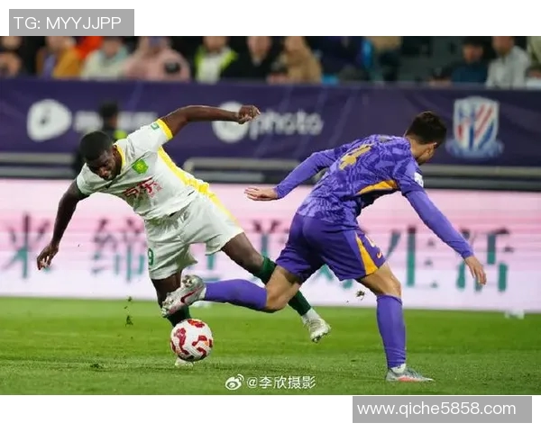 北京国安迎战泰国球队展现中国足球的实力与魅力 北京国安迎战泰国球队展现中国足球的实力与魅力